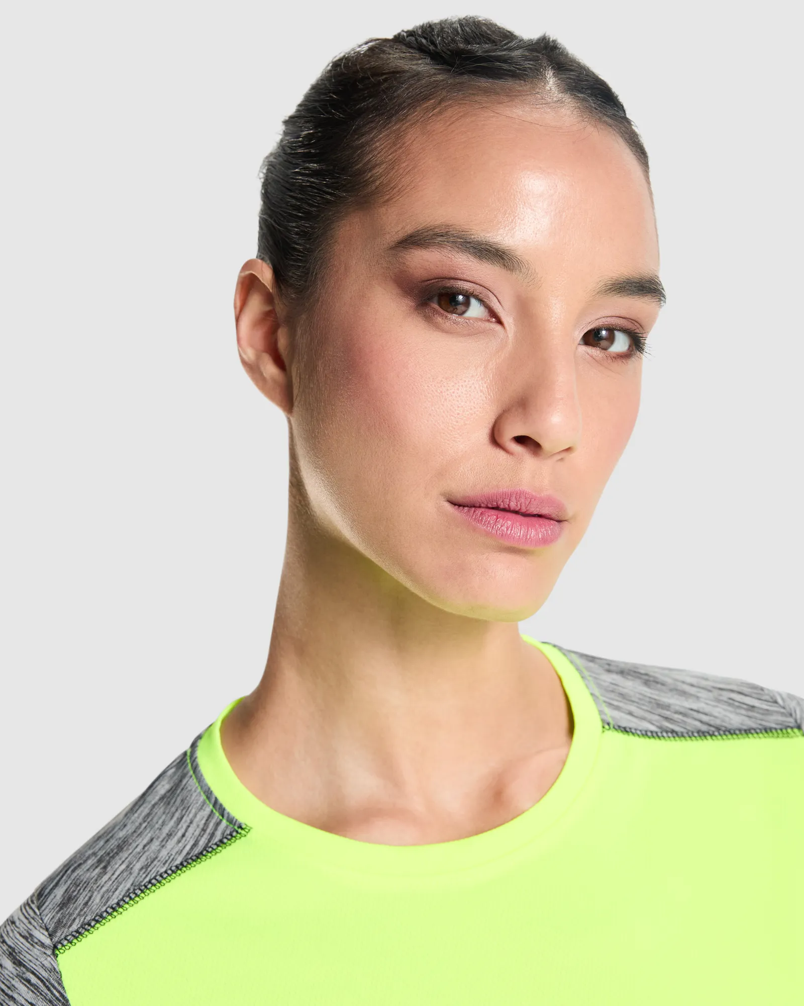 T-shirt tecnica Roly Zolder Woman, Giallo Fluo/Nero Vigorè, dettaglio 4