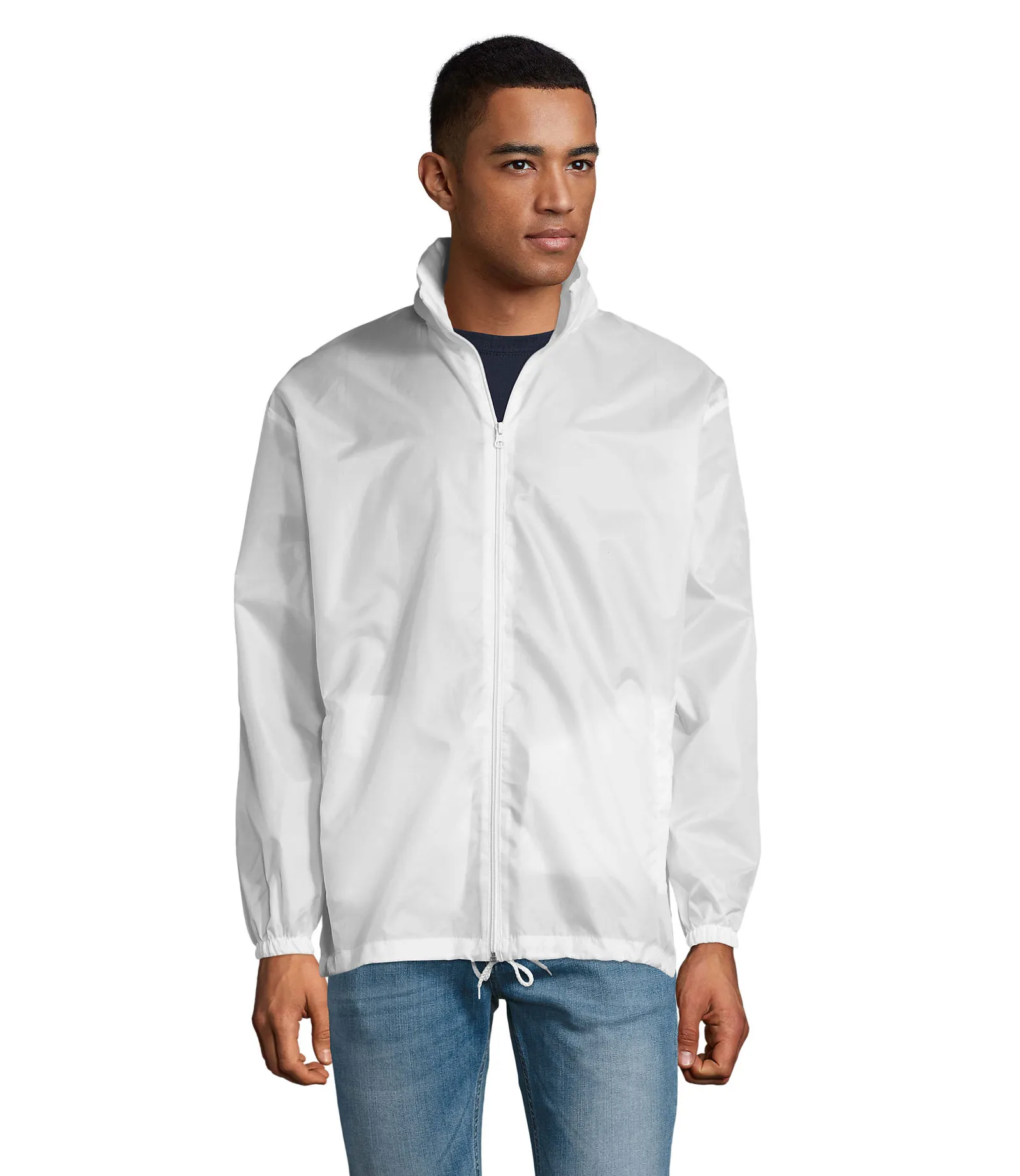 Giacca antivento SOL'S Shift, White, su modello, fronte