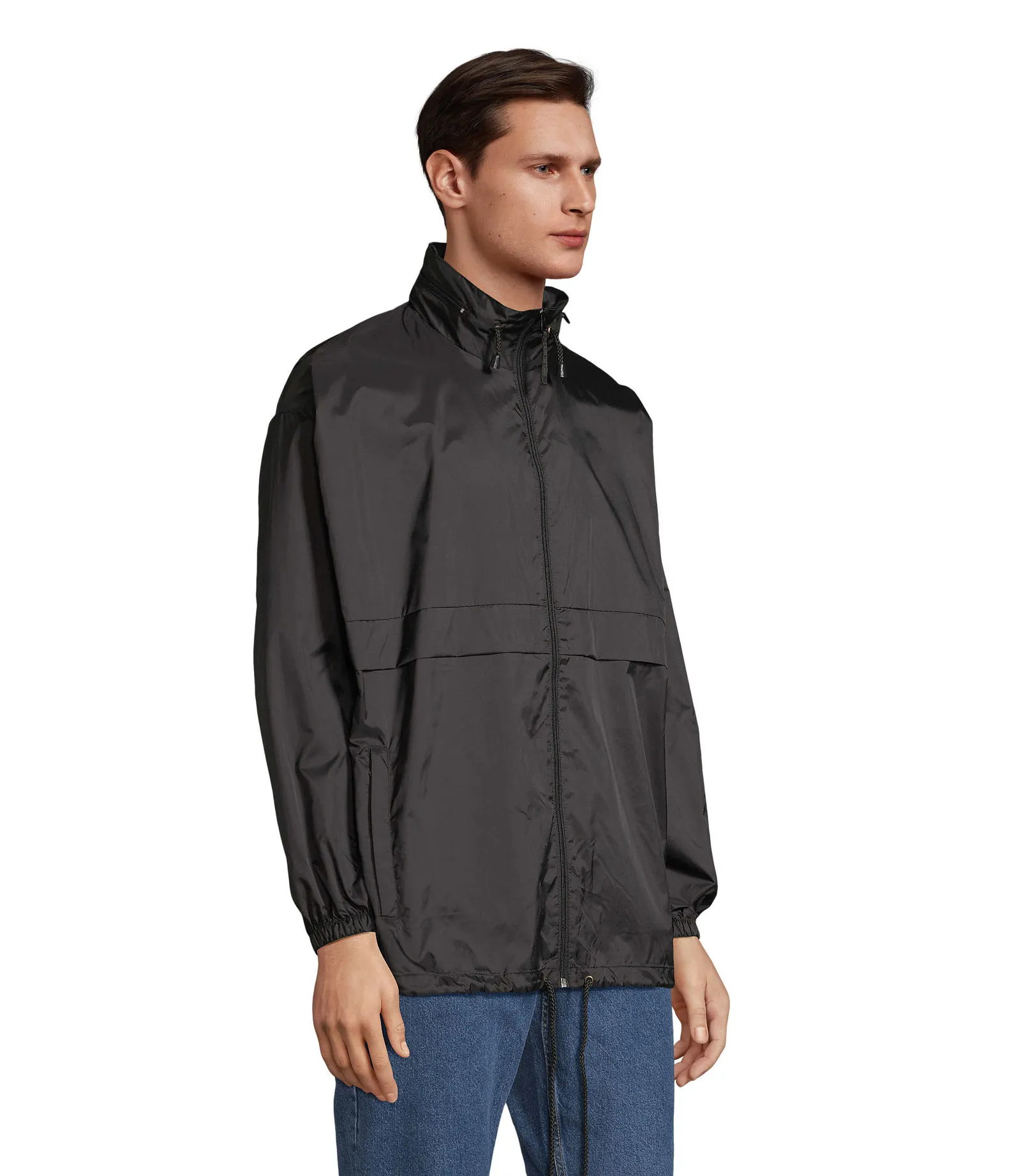 Giacca antivento SOL'S Surf, Black, su modello, lato