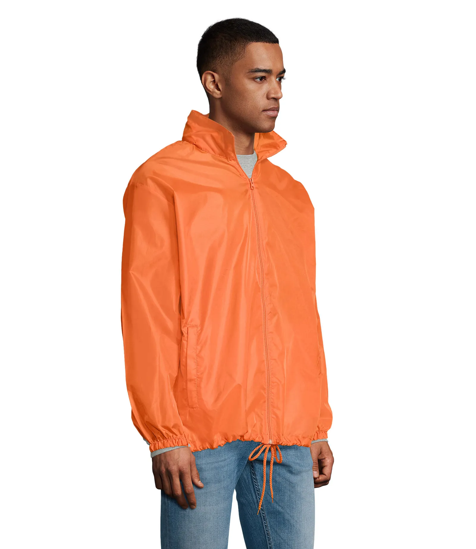 Giacca antivento SOL'S Shift, Orange, su modello, lato