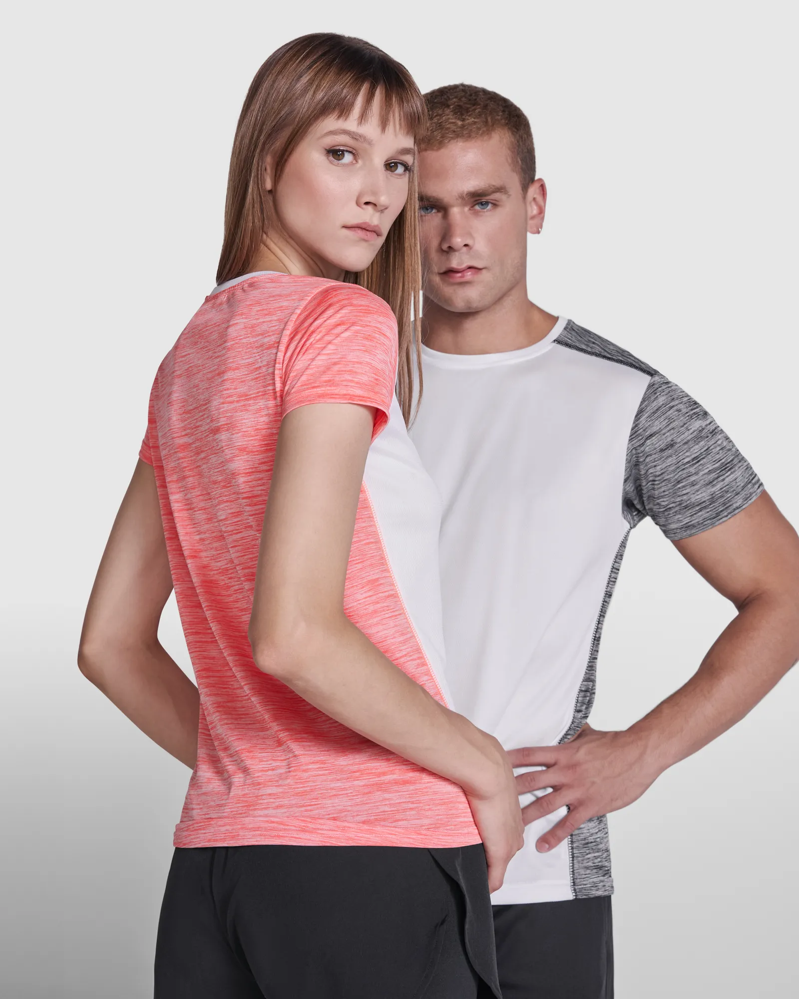 T-shirt tecnica Roly Zolder, Bianco/Corallo Fluo Vigorè, dettaglio 2