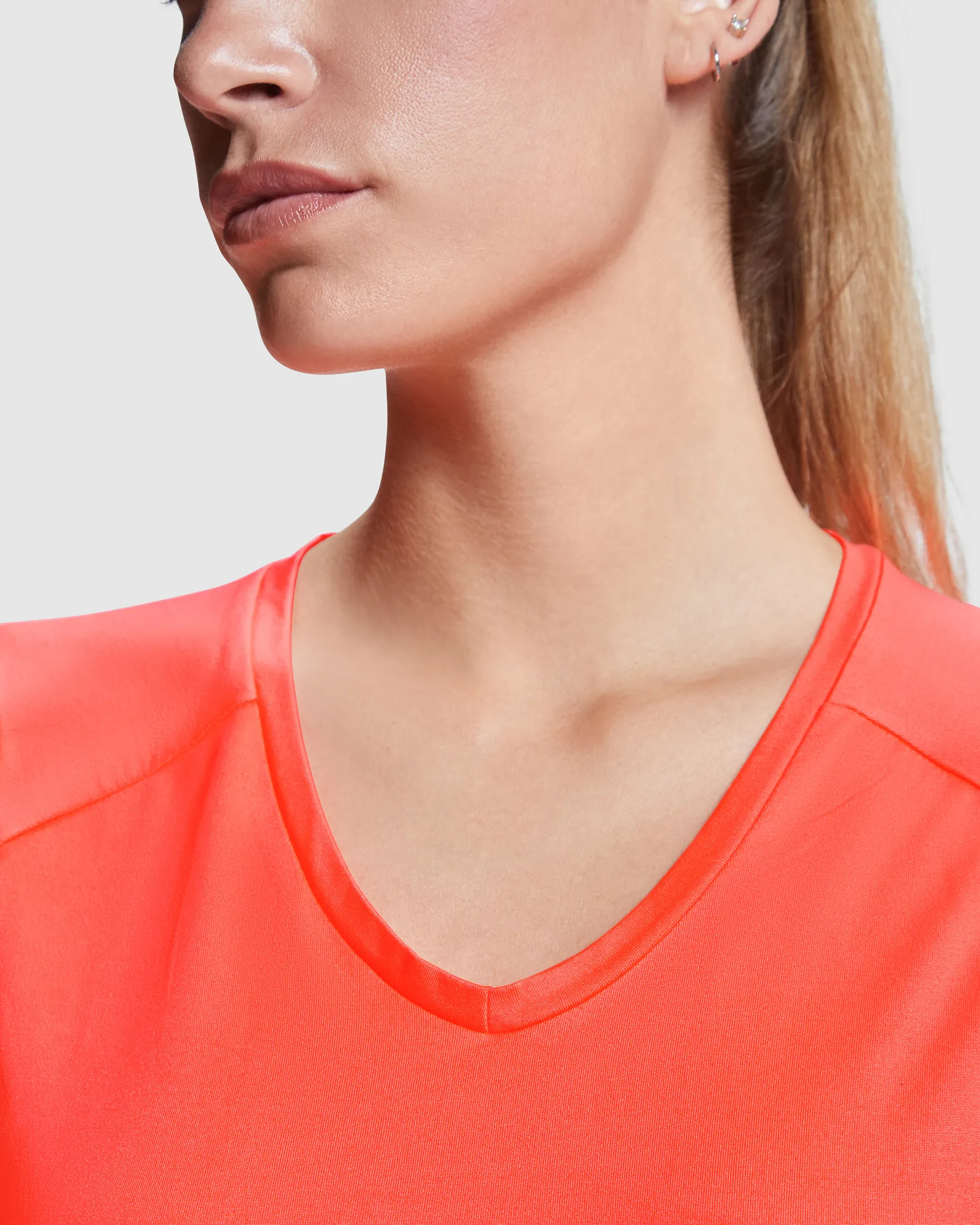 T-shirt tecnica Roly Avus, Corallo Fluo, dettaglio 2